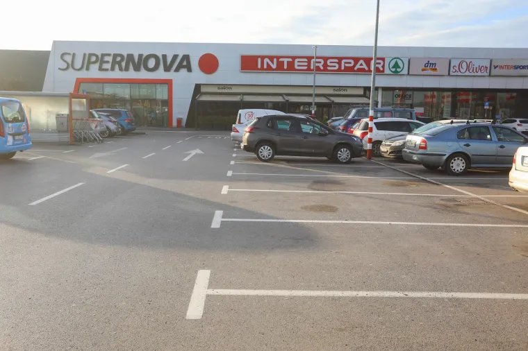 Kako protječe bojkot trgovina? Police pune, ali trgovine prazne