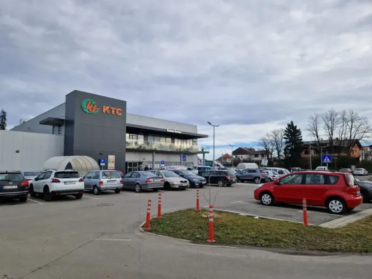 Kako protječe bojkot trgovina? Police pune, ali trgovine prazne