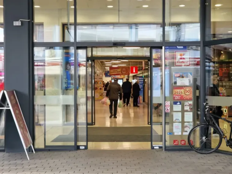 Kako protječe bojkot trgovina? Police pune, ali trgovine prazne