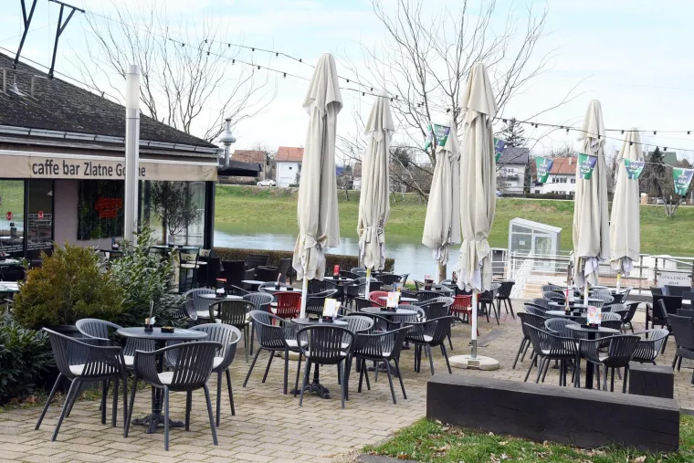 Ovako je tijekom dana izgledao bojkot u Sisku.