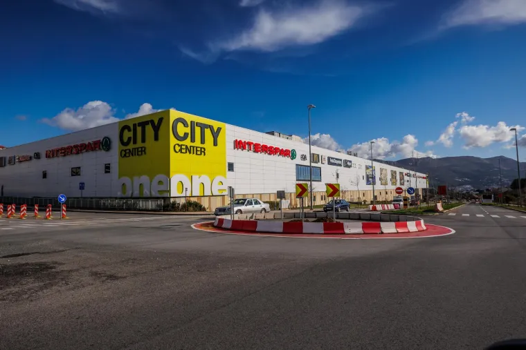 Kako protječe bojkot trgovina? Police pune, ali trgovine prazne