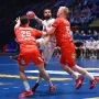 Jorgensen igra strašnu obranu, ali ne samo on, nego svi u Danskoj. 