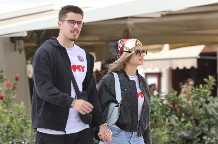 Ona je hrvatska Rihanna: Plijeni poglede očaravajućim make up lookovima i aktivno solira