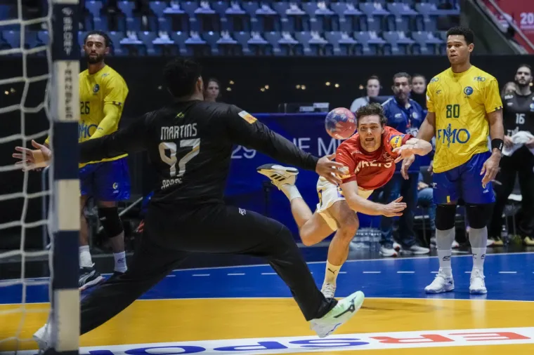 Danci su majstori postizanja golova iz svih pozicija i situacija. 