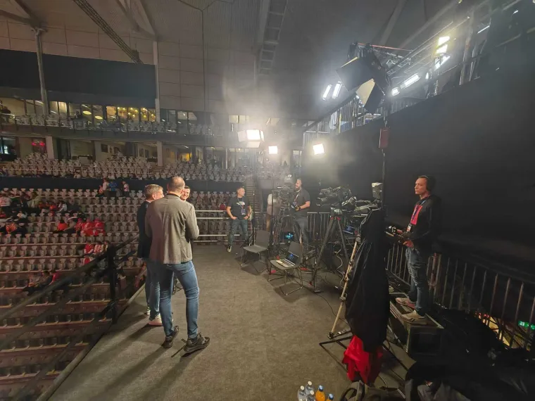 Ovako to izgleda kad RTL-ovu vrijednu ekipu snimaju kamere
