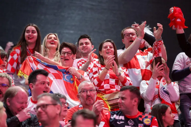 Pogledajte &scaron;to je Leon &Scaron;u&scaron;nja napravio bahatom Dancu: Svaka riječ je suvi&scaron;na