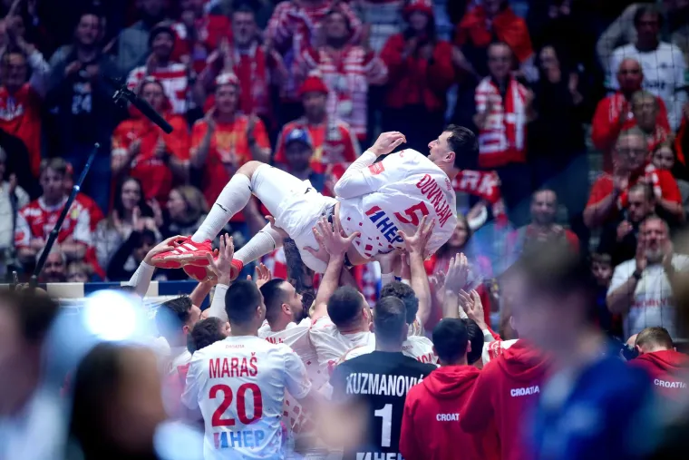 Sigurdsson ga se odrekao za finale, a on izveo potez za pamćenje: Ovo niste vidjeli na TV-u
