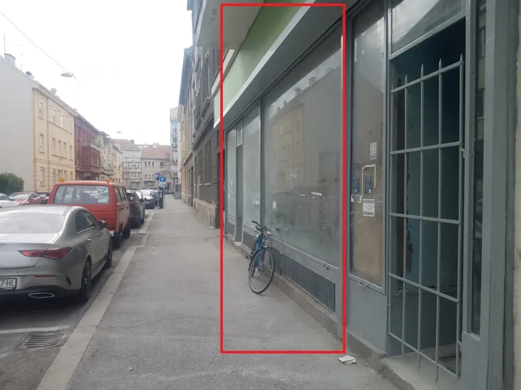 Nekretnina u Kraji&scaron;koj 30 u Zagrebu povr&scaron;ine je 48,44 kvadrata. Riječ je o nekretnini u prizemlju ulične zgrade, početna mjesečna neto zakupnina je 528,00 eura, a jamčevina 1.584,00 eura. 