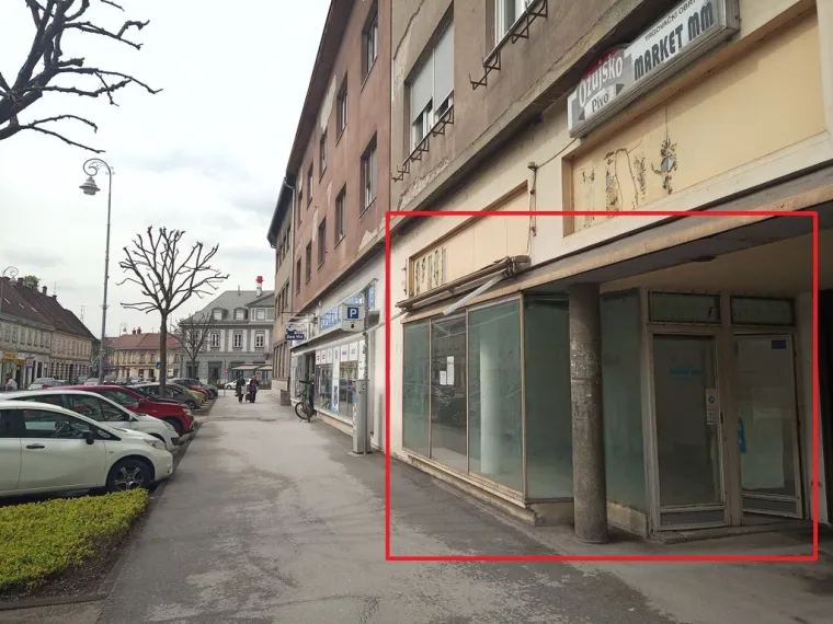 Nekretnina na Trgu bana Petra Zrinskog 4 u Karlovcu povr&scaron;ine je 116,71 kvadrata. Riječ je o prizemlju i katu ulične zgrade, početna mjesečna neto zakupnina iznosi 697,05 eura, a jamčevina iznosi 2.091,15 eura