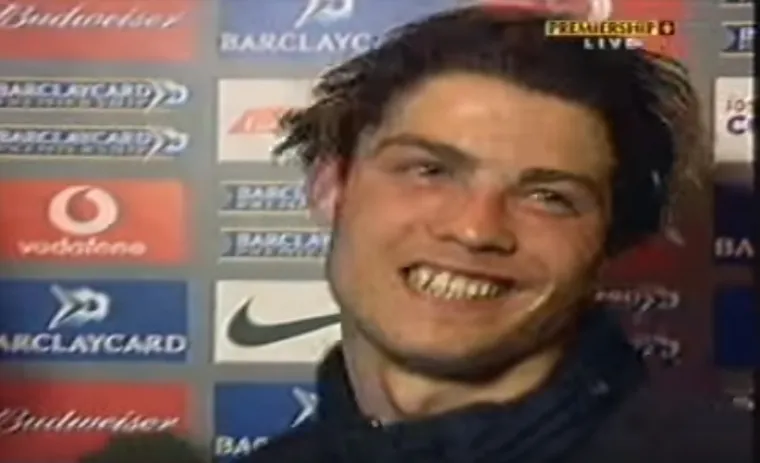 Ronaldo je od svojih početaka u sportu prošao kroz mnoge fizičke promjene. Početkom svoje karijere, dok je bio u portugalskoj Sportingu i kasnije u Manchester Unitedu, njegov izgled bio je vrlo mladalački, s vidljivom nepravilnostima, a obožavatelji su najviše komentirali zube. 