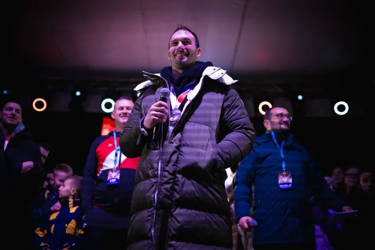 Te&scaron;ko je bilo pronaći riječi za Igora Karačića!