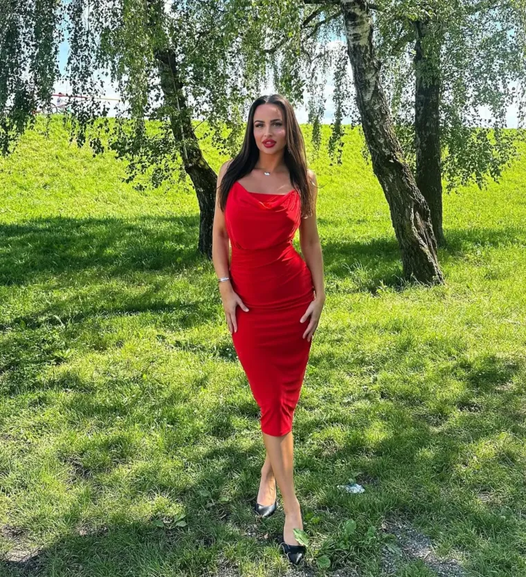 Upoznajte atraktivnu Miu Mi&scaron;kulin, gradi karijeru influencerice i voli visoke mu&scaron;karce