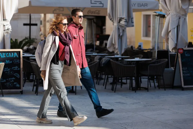 &Scaron;etnja Zadrom 