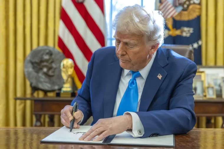 Što se to krije u uredu Donalda Trumpa? Nogometni svijet je u nevjerici