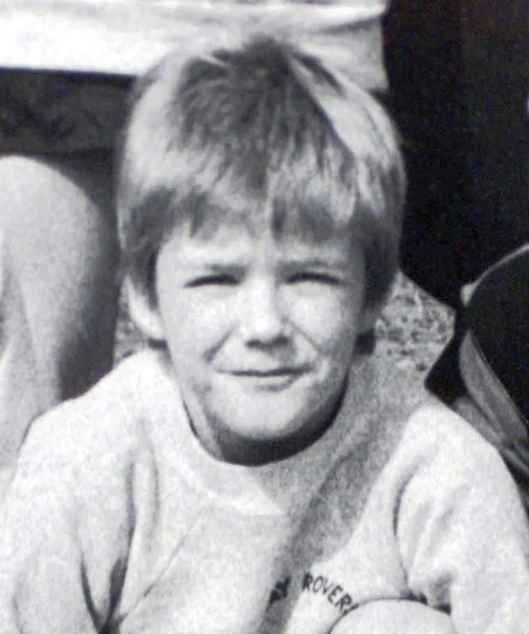 Kako je David Beckham postao seks simbol? Mnogi ga ne bi prepoznali na fotografijama s početka