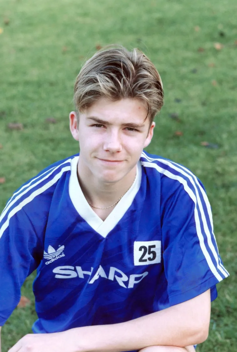 Kako je David Beckham postao seks simbol? Mnogi ga ne bi prepoznali na fotografijama s početka