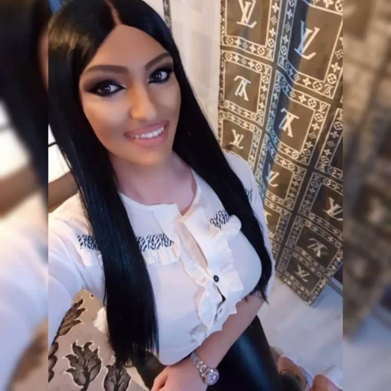 Nedavno je šokirala pratitelje i otkrila kako zarađuje putem popularne platforme &quot;OnlyFans&quot;, gdje prodaje intimne snimke.