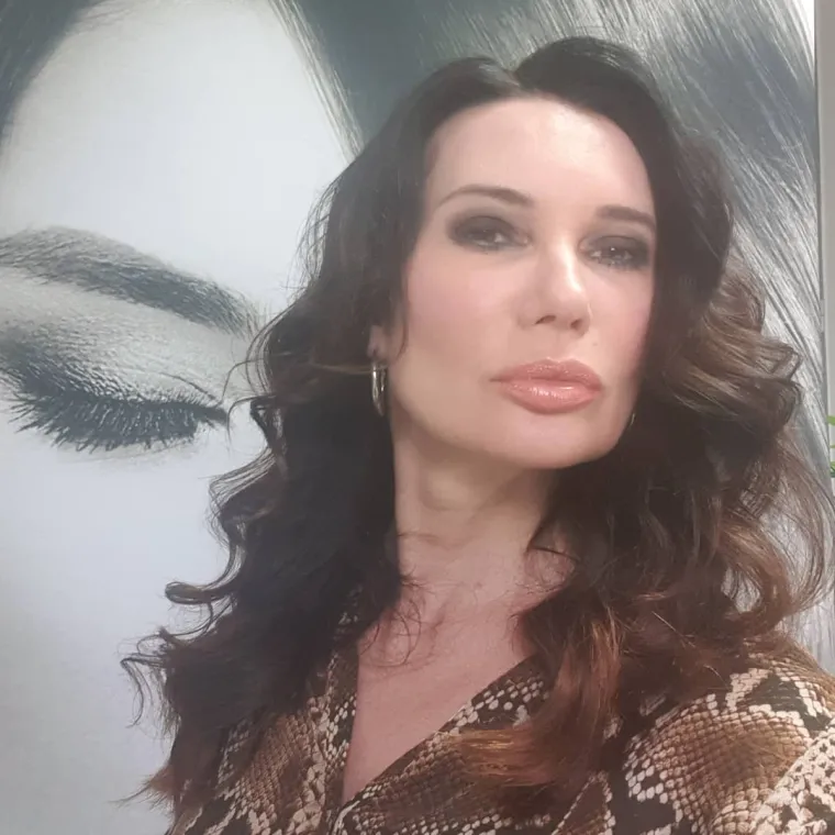 Prepoznajete li ovu manekenku? Nekada je harala modnom pistom, a onda se povukla