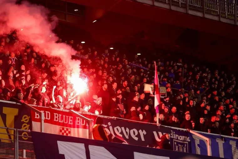 Zajec kao da su mu 'potonule sve lađe', Cannavaro luduje, a ekipa u loži privukla veliku pažnju