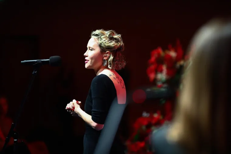 Poznate dame zablistale u dizajnerskim haljinama, razlog je ba&scaron; jako važan!