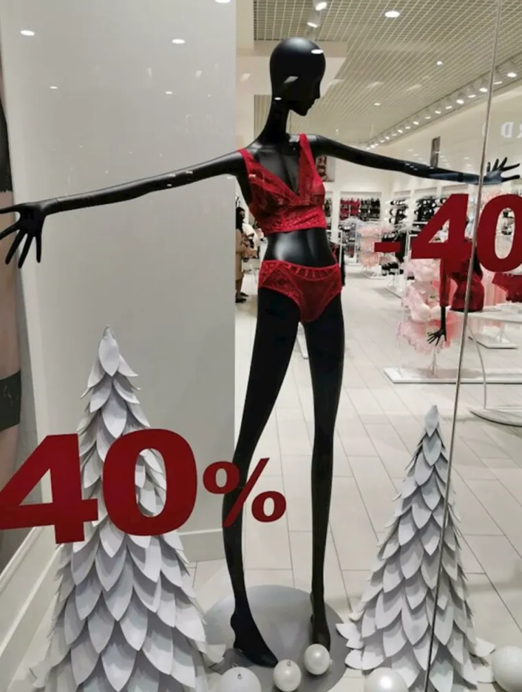 &Scaron;ećemo pored njih konstantno, ali primjećujemo li ih? Ovo su najbizarnije lutke iz izloga