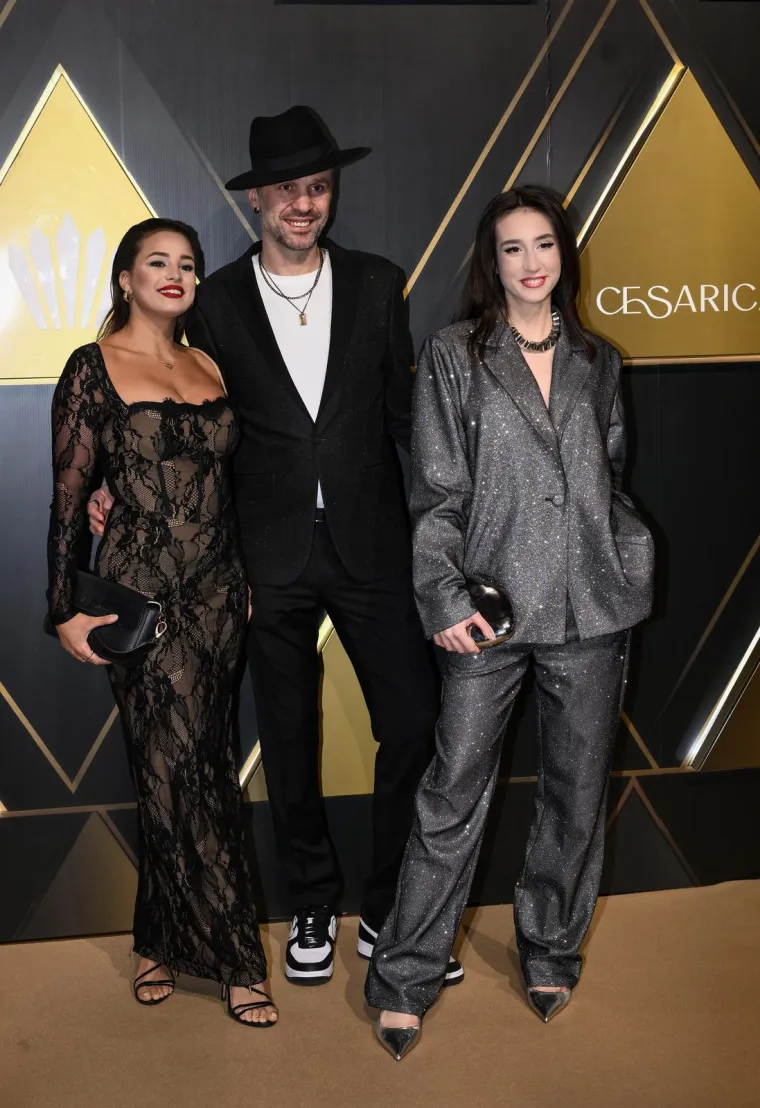 Evo koja su poznata lica bila na dodjeli Cesarice: Stigao i biv&scaron;i predsjednik sa suprugom koju ne viđamo često