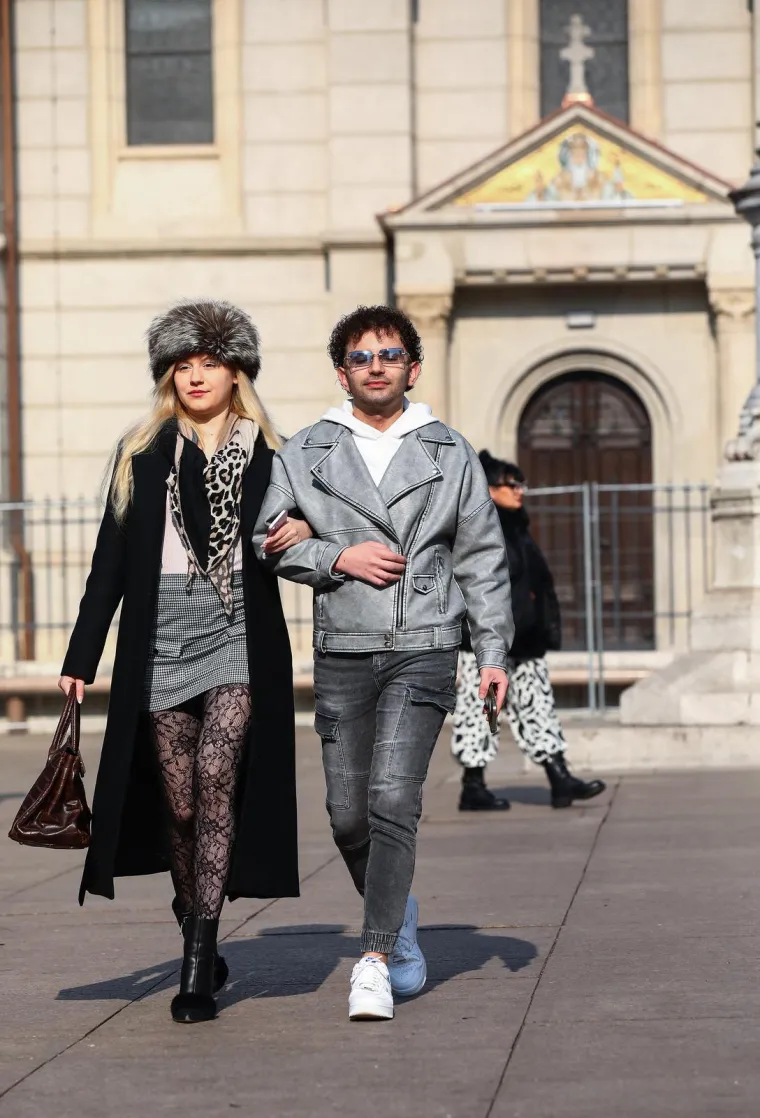 TikTokeri, pjevači, influenceri i političari: Zagrebačka &scaron;pica u eksploziji boja i modnih dvoboja!