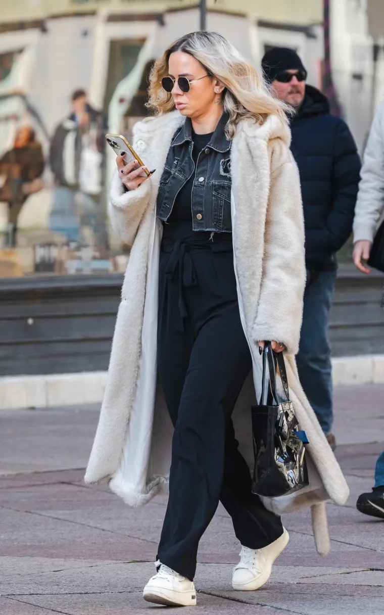 Riječani prkose zimi - žuta boja preuzela grad! Sjajnim stajlingom podigli Korzo