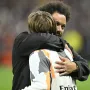 Modrić u zagrljaju s Marcelom