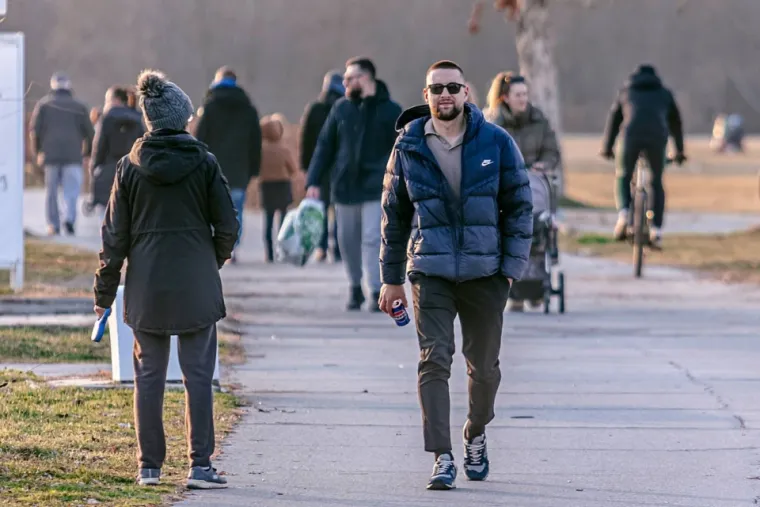 &Scaron;etnja uz Dravu