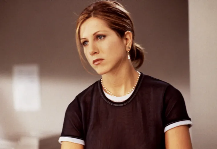 Kako je miljenica Hollywooda izgledala na početku karijere? Ovako se Jennifer Aniston mijenjala kroz godine