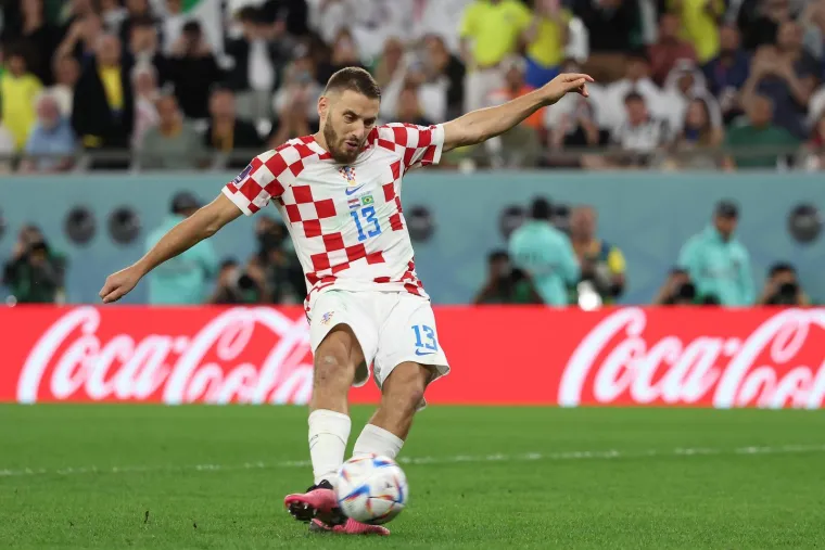 Vlašić je na prošlom Svjetskom prvenstvu, održanom u kataru, s reprezentacijom osvojio brončanu medalju.