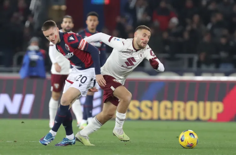 Ovaj dječak je postao velika nogometna zvijezda i hrvatski reprezentativac, prepoznajete li ga?