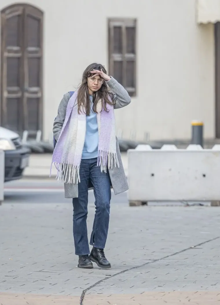 Tko je plavu&scaron;a sa blistavim osmijehom koja je očarala Karlovčane? Ovako je izgledala &scaron;pica