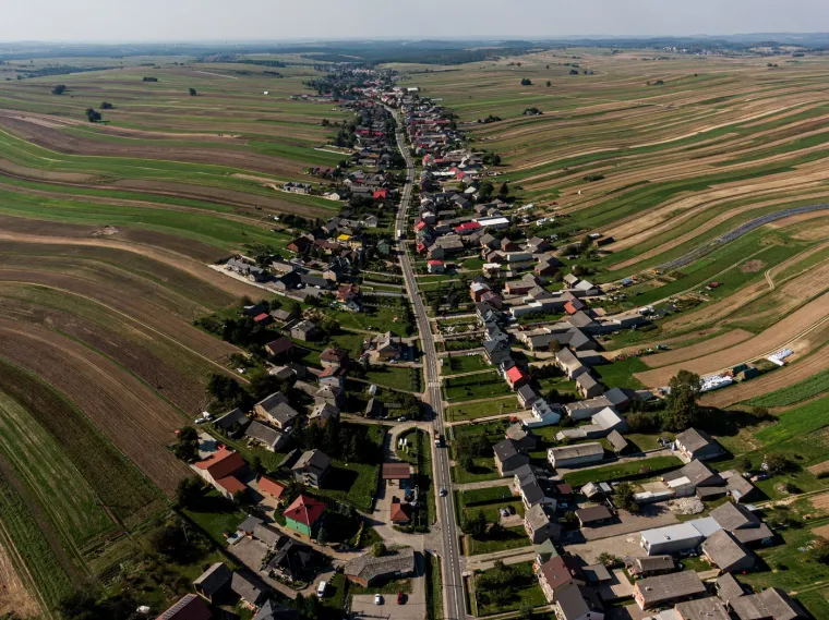 Sułoszowa, selo u južnoj Poljskoj, upravo je privuklo pažnju svjetskih medija i postalo internetski fenomen zahvaljujući posve neobičnoj strukturi.