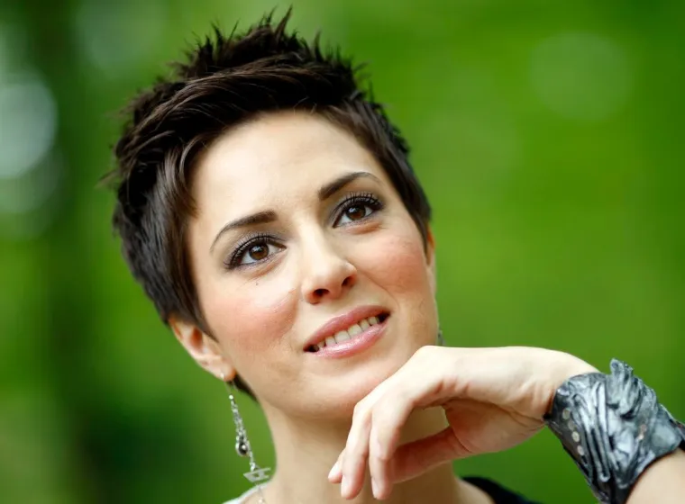 Lorena Nosić također je bila prva voditeljica popularne emisije &quot;Ljubav je na selu&quot;, koju je kasnije preuzela Marijana Batinić. 
