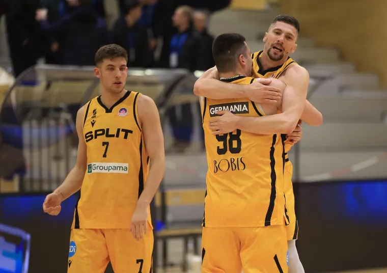 Mate&scaron;a i njegova 30 godina mlađa supruga gledali dramatičnu utakmicu: Poruka o ljubavi koja nema cijenu privukla pažnju