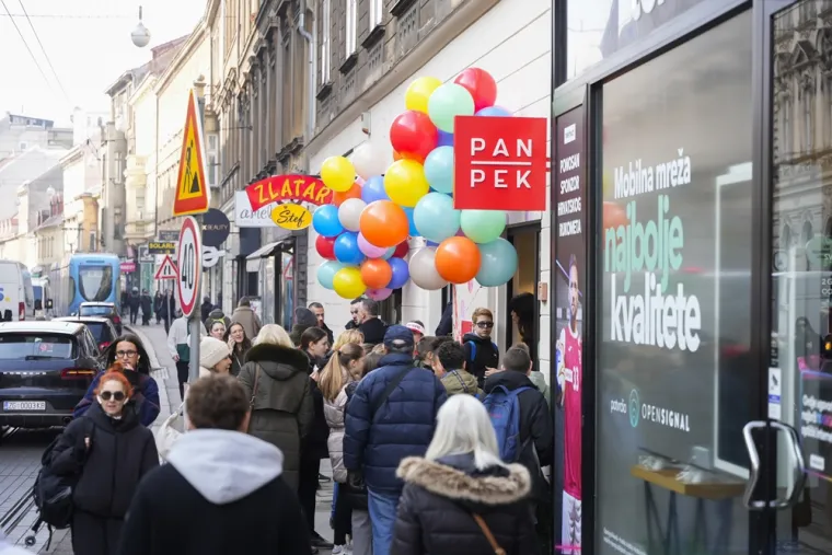 PAN-PEK KRAFNERAJ ZAUSTAVIO VRIJEME NA ZAGREBAČKOJ ILICI