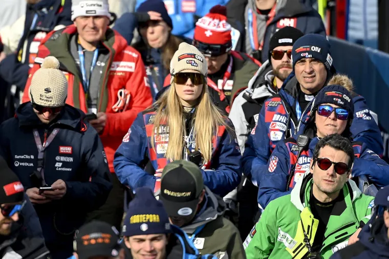 Sve je gledala njegova sestra Tamara Zubčić.