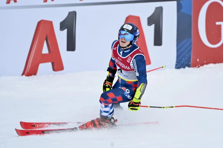 Očaj se osjeća i preko ekrana: Zubčić potpuno bijesan, trgao je odjeću sa sebe