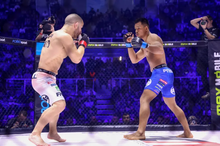 Nokauti i poluge pod pekom: Pogledajte najbolje trenutke borilačkog spektakla u Zadru