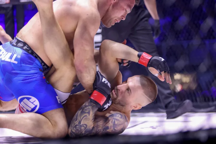 Nokauti i poluge pod pekom: Pogledajte najbolje trenutke borilačkog spektakla u Zadru