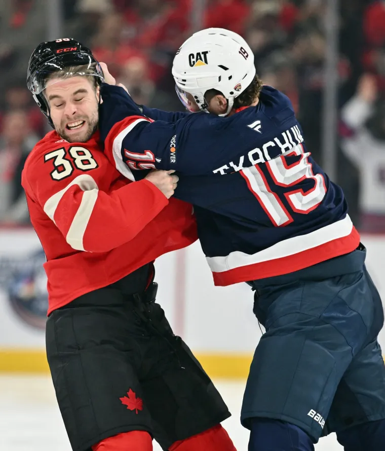 Američka reprezentacija je u prva dva nastupa na Turniru nacija ostvarila dvije pobjede i sa šest bodova je osigurala nastup u finalnom dvoboju, koji će u četvrtak biti odigran u Bostonu.
