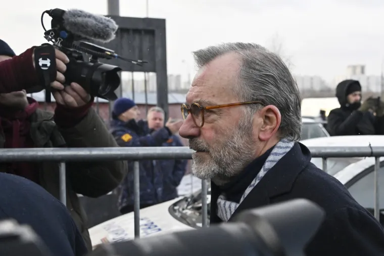Španjolski veleposlavnik u Rusiji Ricardo Martinez Vazquez posjetio je grob