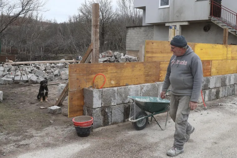 Iako možda ne razumiju koncept smrti u potpunosti, oni itekako osjećaju gubitak.