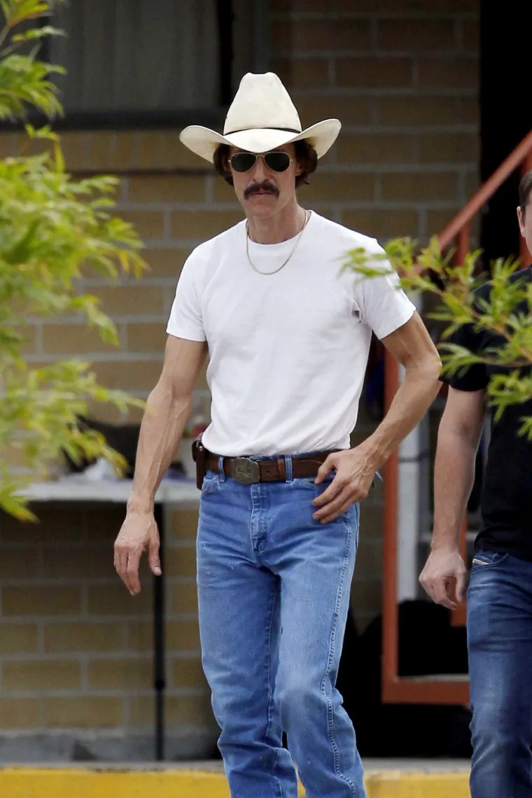 Matthew McConaughey briljirao je glumačkom izvedbom, ali i transformacijom u filmu &quot;Dobri dileri iz Dallasa&quot;. 