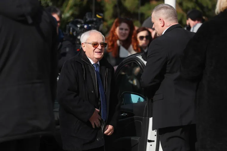 Uzvanici dolaze na inauguraciju predsjednika: Tepih je spreman, čeka se Milanović