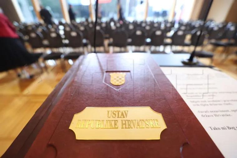 Uzvanici dolaze na inauguraciju predsjednika: Tepih je spreman, čeka se Milanović