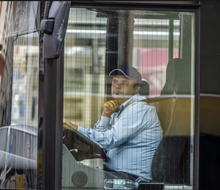 Jedan modni detalj, a svi su je primijetili: Djevojka s beretkom ukrala pažnju