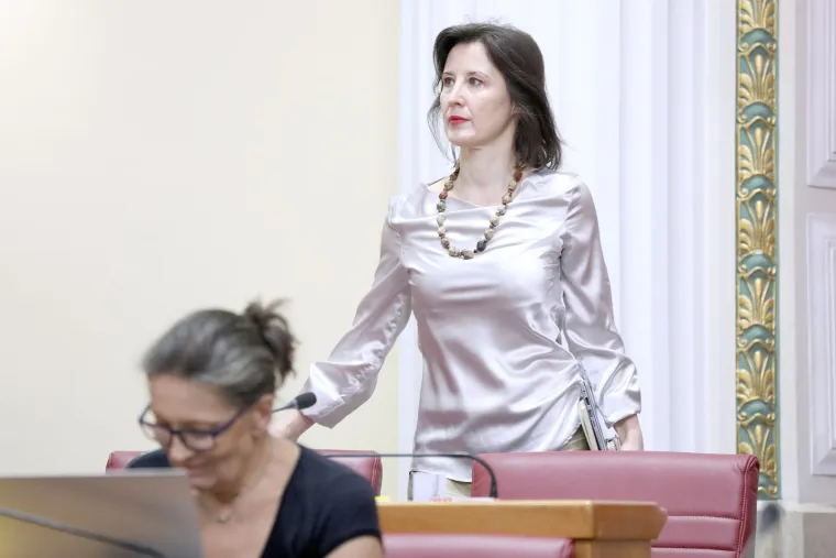 Ona je političarka, pravnica i žena sa stilom: Dalija Ore&scaron;ković godinama nakon razvoda i dalje solira